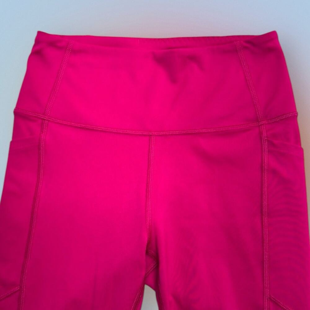 VICTORIA’S SECRET Women’s 2 Hot Pink Leggings